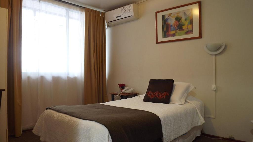 לינארס Hotel Real מראה חיצוני תמונה